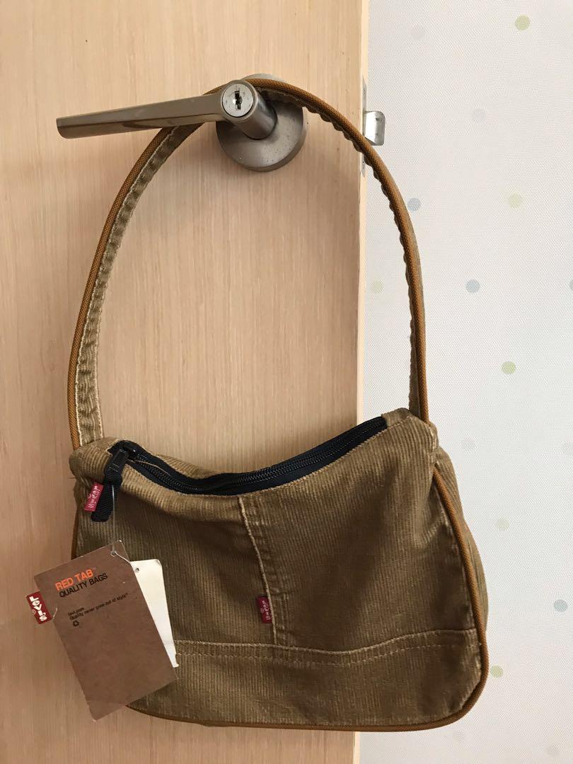 levi's women's handbags