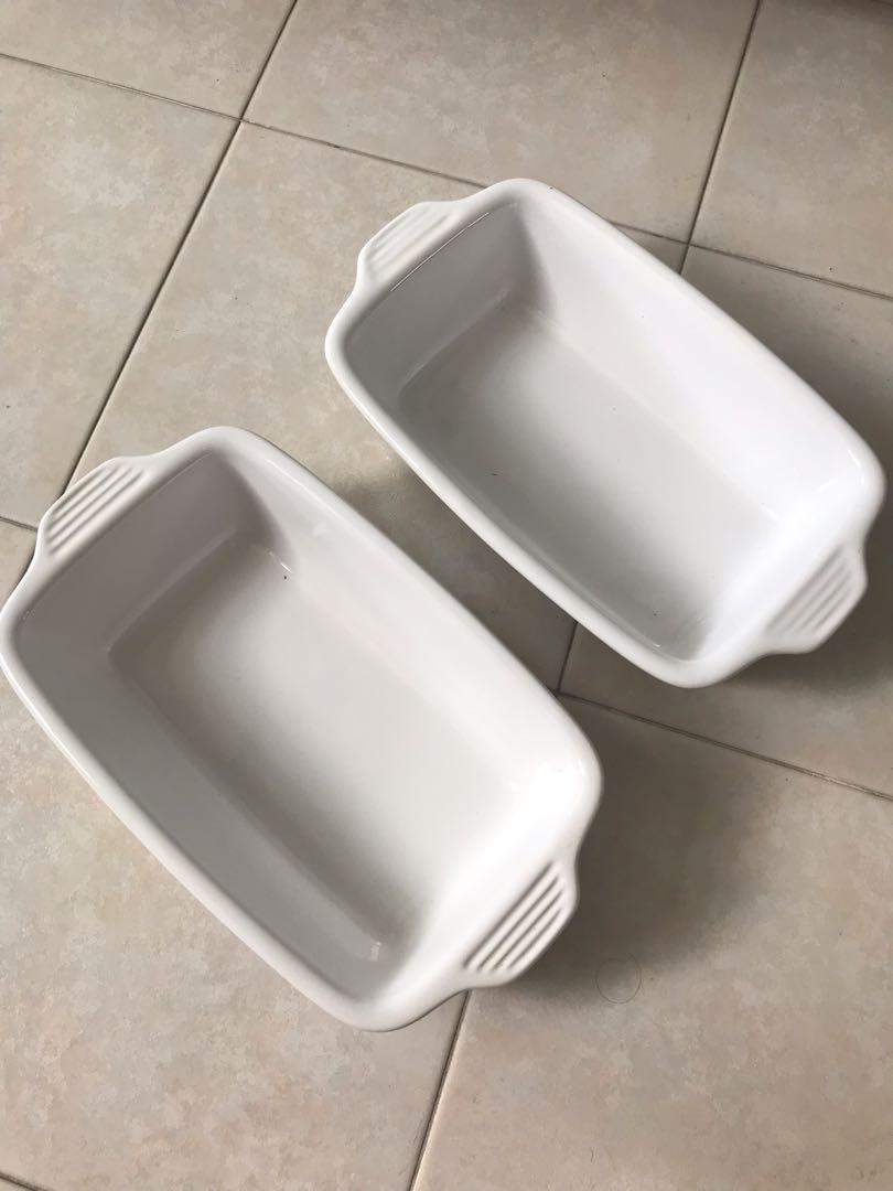 Lodge baking dish top