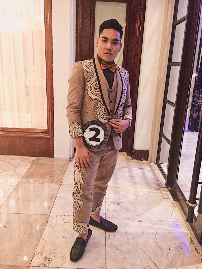 filipiniana suit