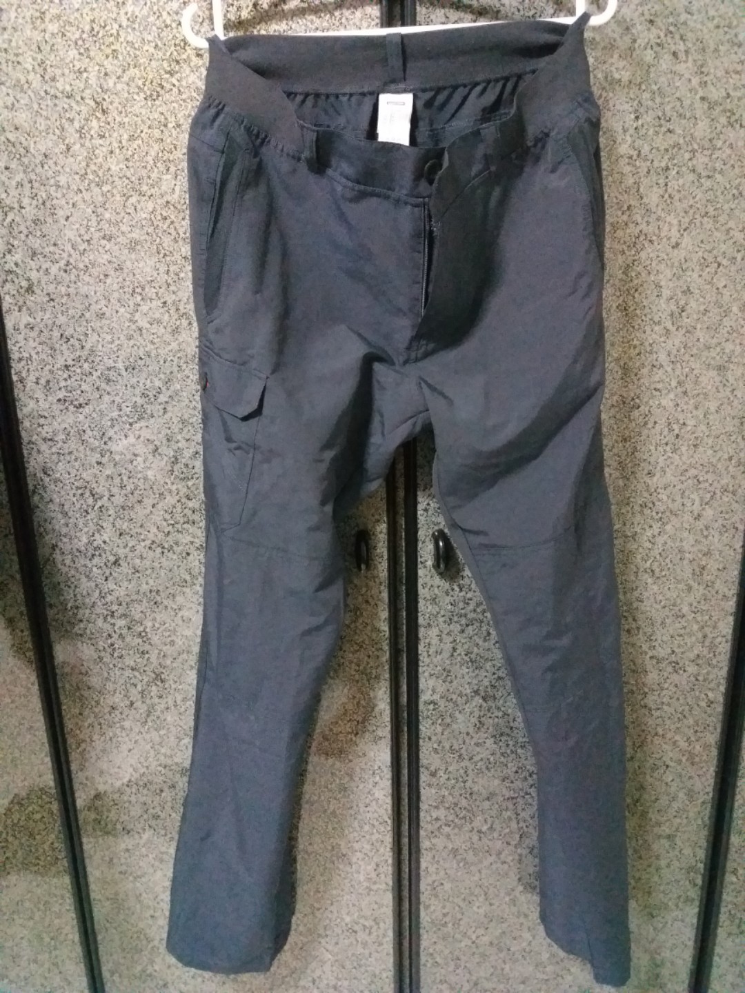 Quechua Mens Grey Trousers in Goa - Dealers, Manufacturers & Suppliers  -Justdial