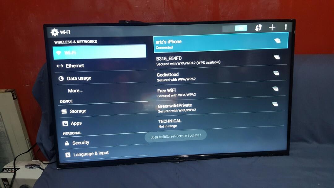 SMART LED 43" TV kogan (Australian brand), TV & Home Appliances, TV