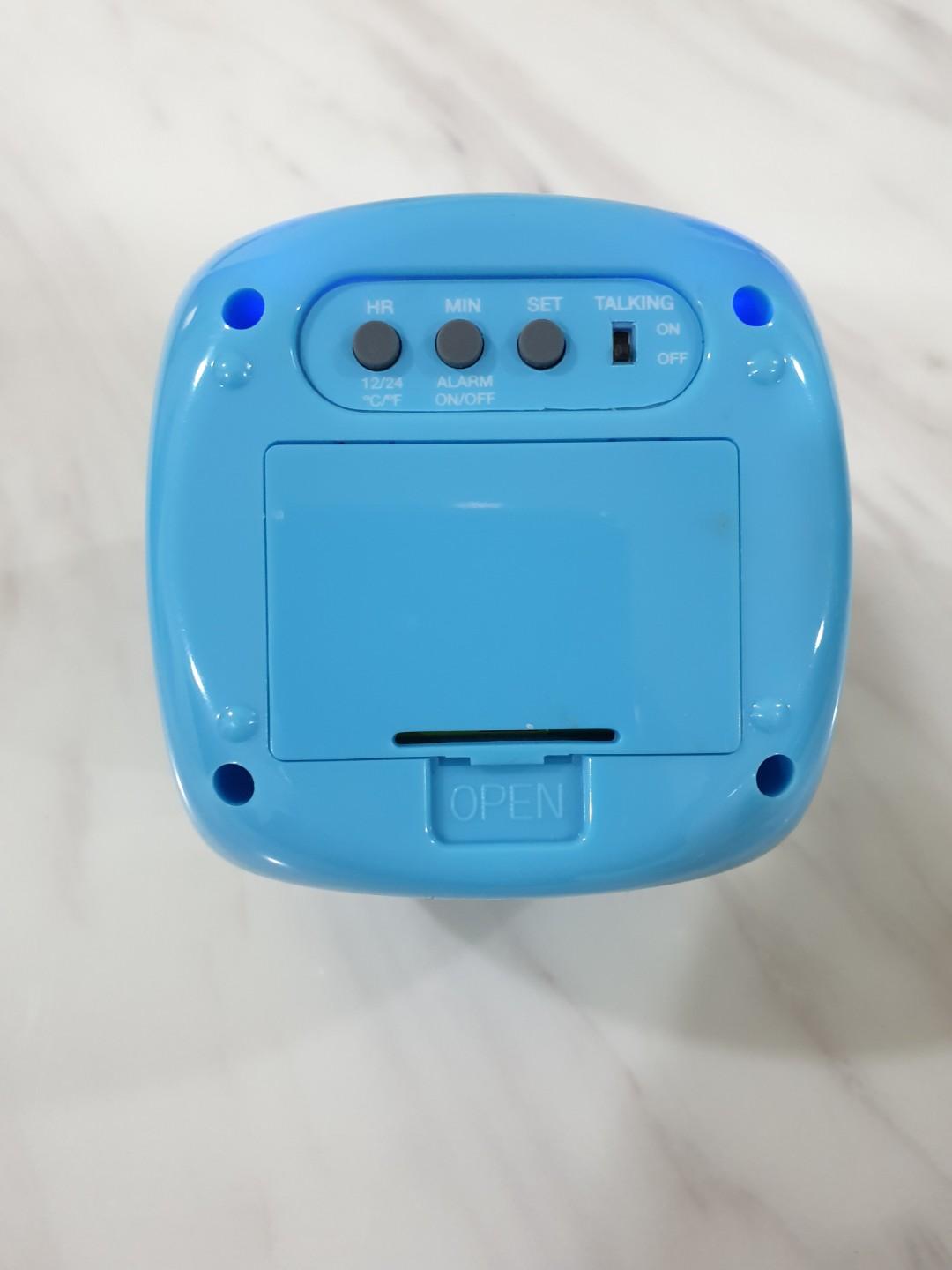 Smiggle Sky High Clock press to project time, Hobbies & Toys