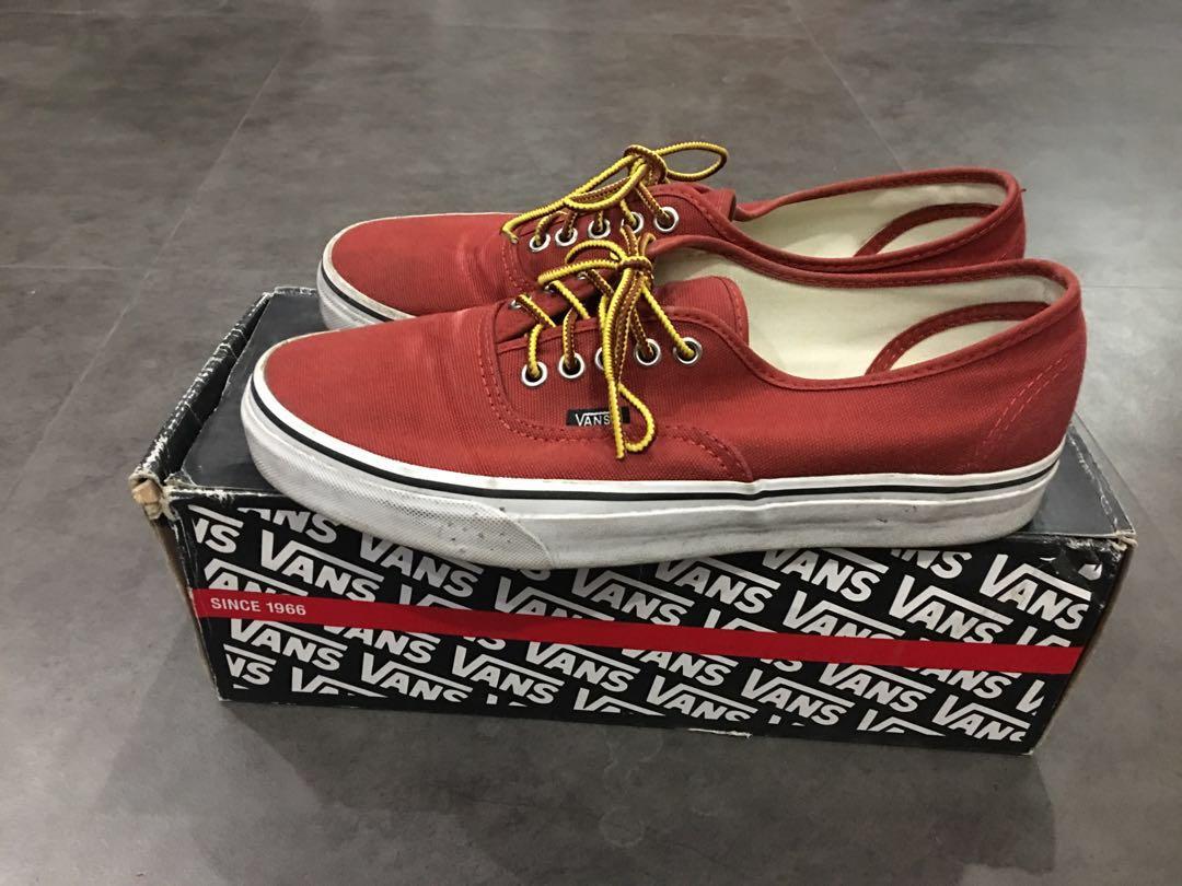 Vans on sale authentic 10oz