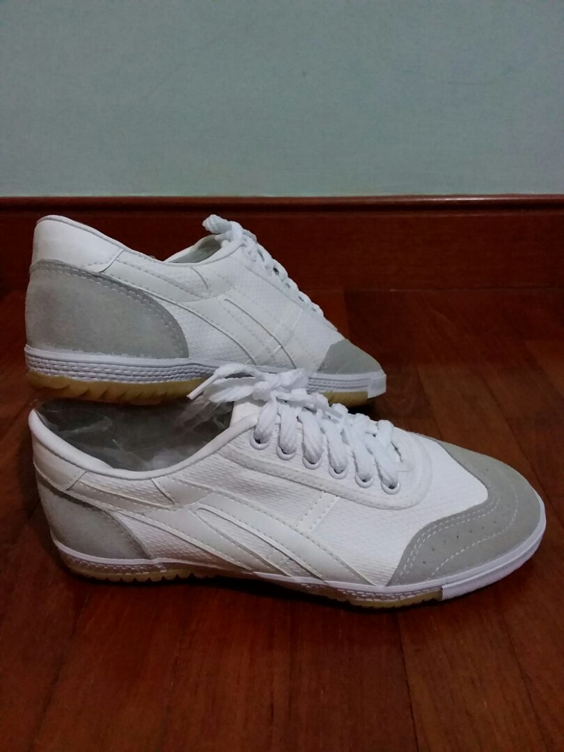 warrior white shoes