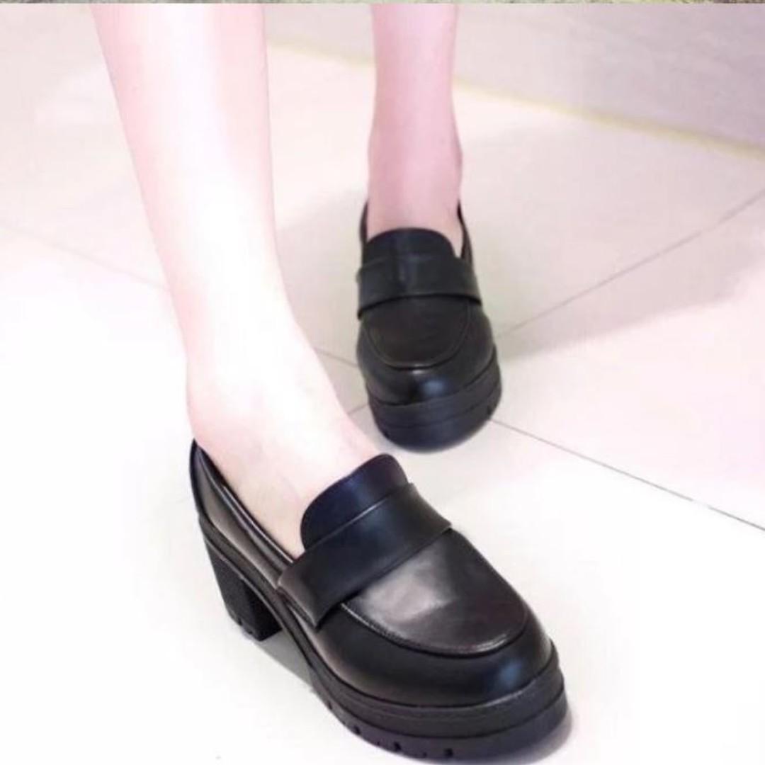 Red loafer slides online
