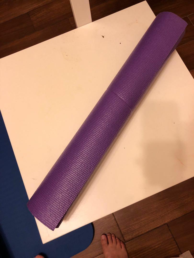 Yoga Mat （分類：運動與健身 - 運動地墊）位於 Hong Kong。 由 lamfactor 提交（商品編號 198294518，圖片 1）。簡介： New yoga Mat - never used 160 x 73 。