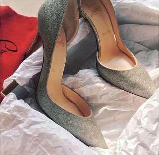 Authentic Christian Louboutin  Iriza Glitter shoes Size 39