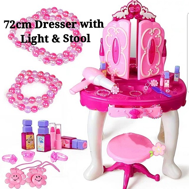 baby makeup table