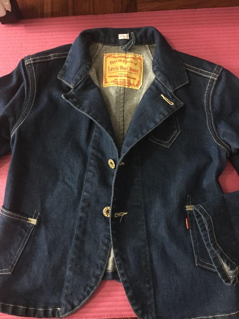 red levi jean jacket