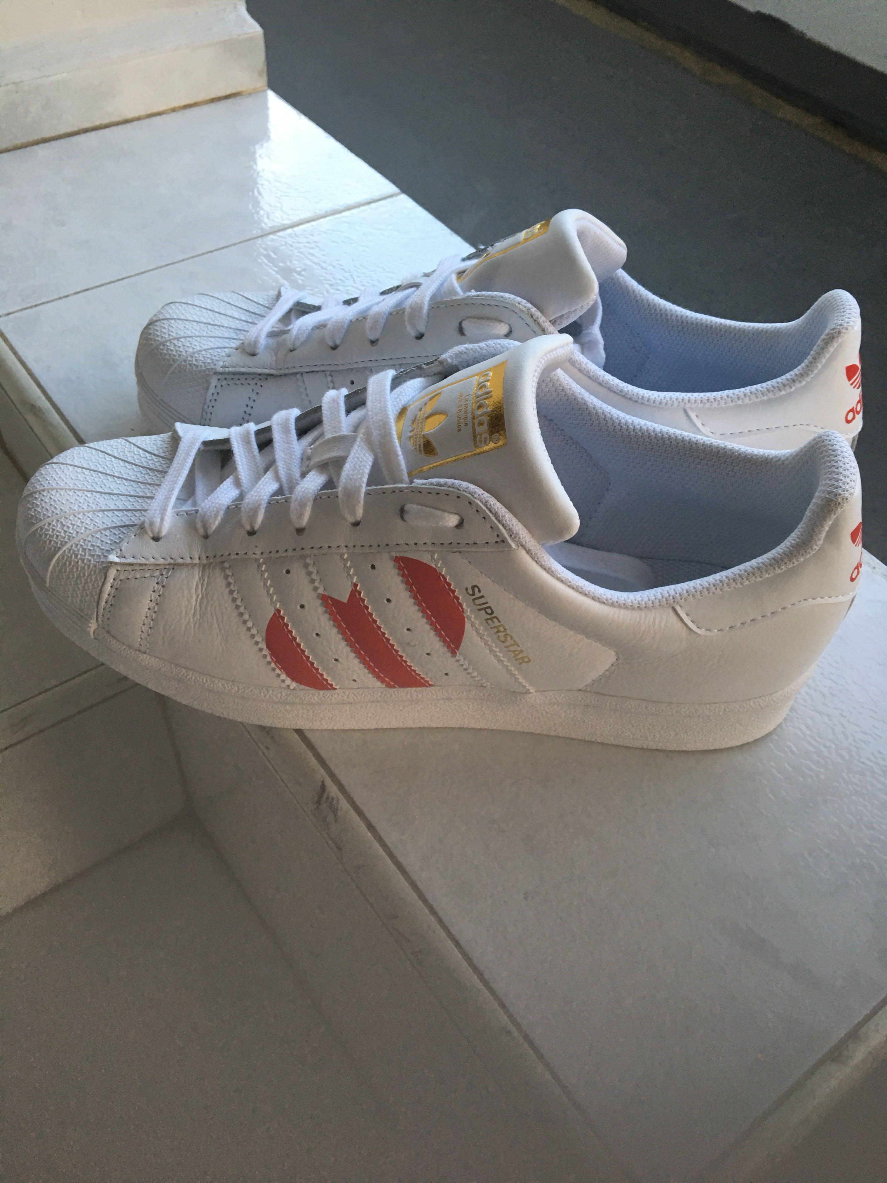 adidas superstar valentine 2019