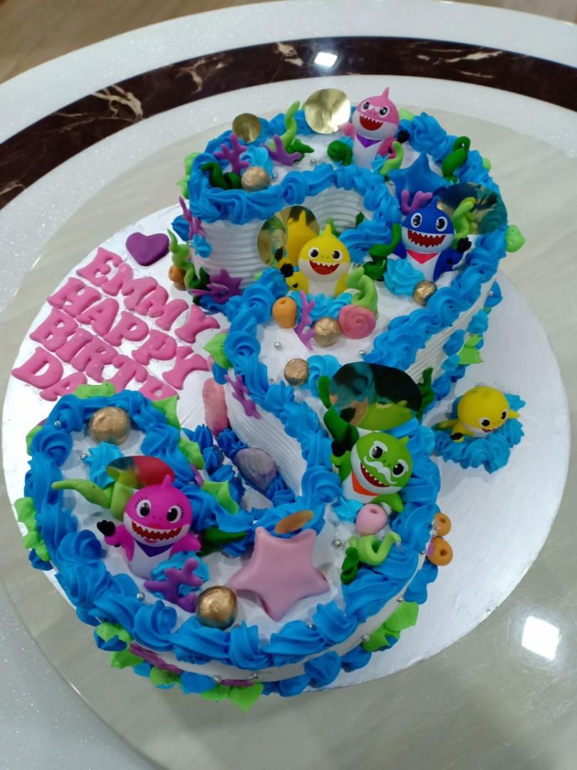 Baby Shark Birthday Cake Food Drinks Baked Goods On Carousell