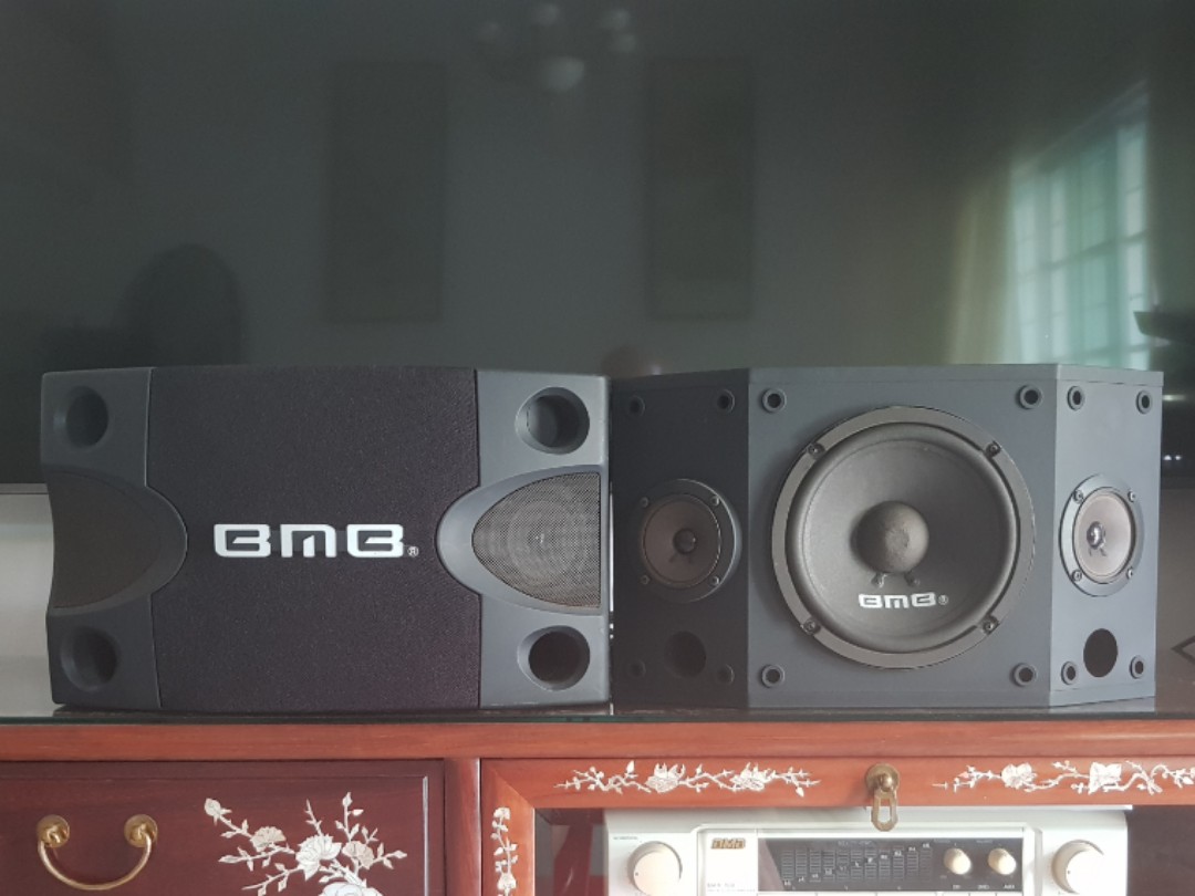 BMB Karaoke Speakers CS252V 250W 8ohm Made in Japan, Audio, Other