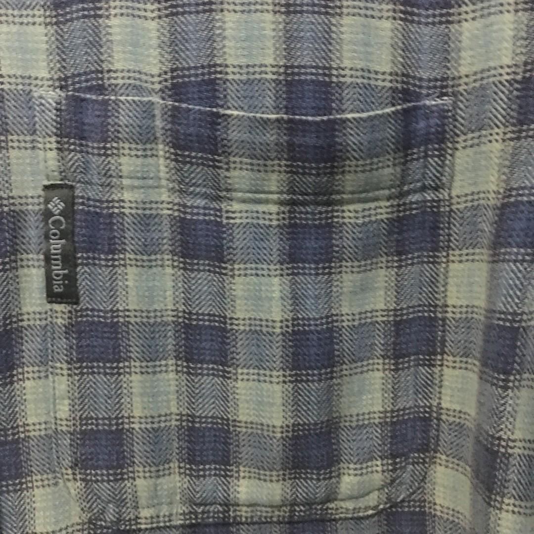 Columbia Longsleeves (Category: Tshirts & Polo Shirts ) located in Manila. Submitted by urbanselectionph (Listing ID 217586113, Image 2). Description: Columbia Longsleeve Authentic Size M W 20 L 28 .