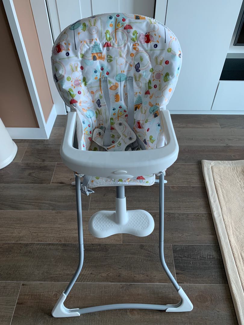 Graco high hotsell chair tea time