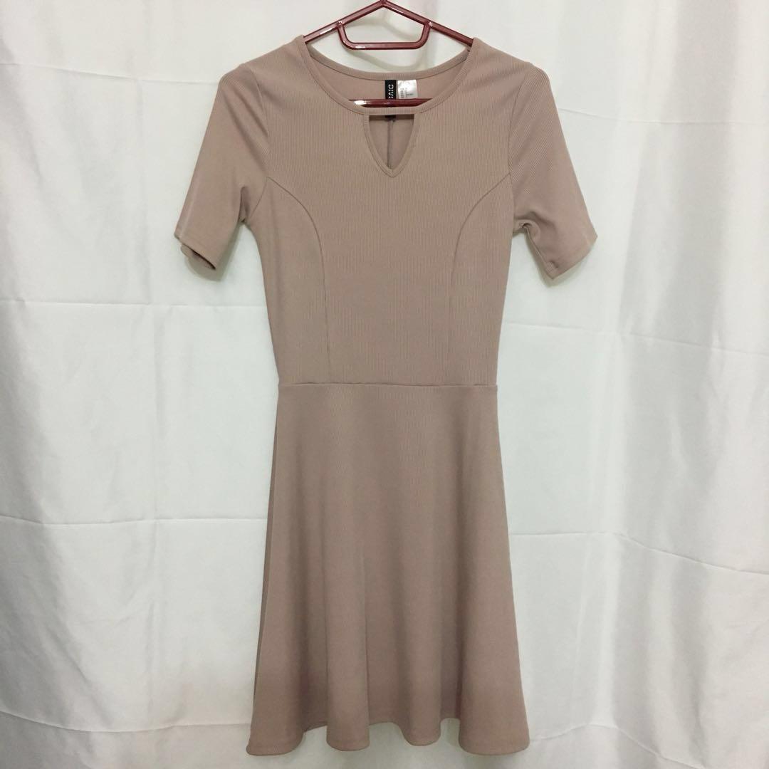 H&m 2025 petite dresses
