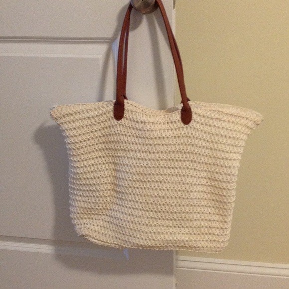 h&m rattan bag