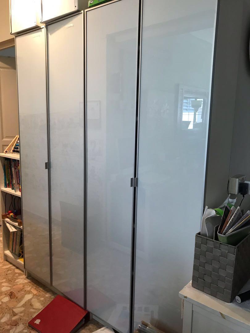 Ikea Billy Bookcase With Glass Door, How To Install Glass Doors On Billy Bookcase
