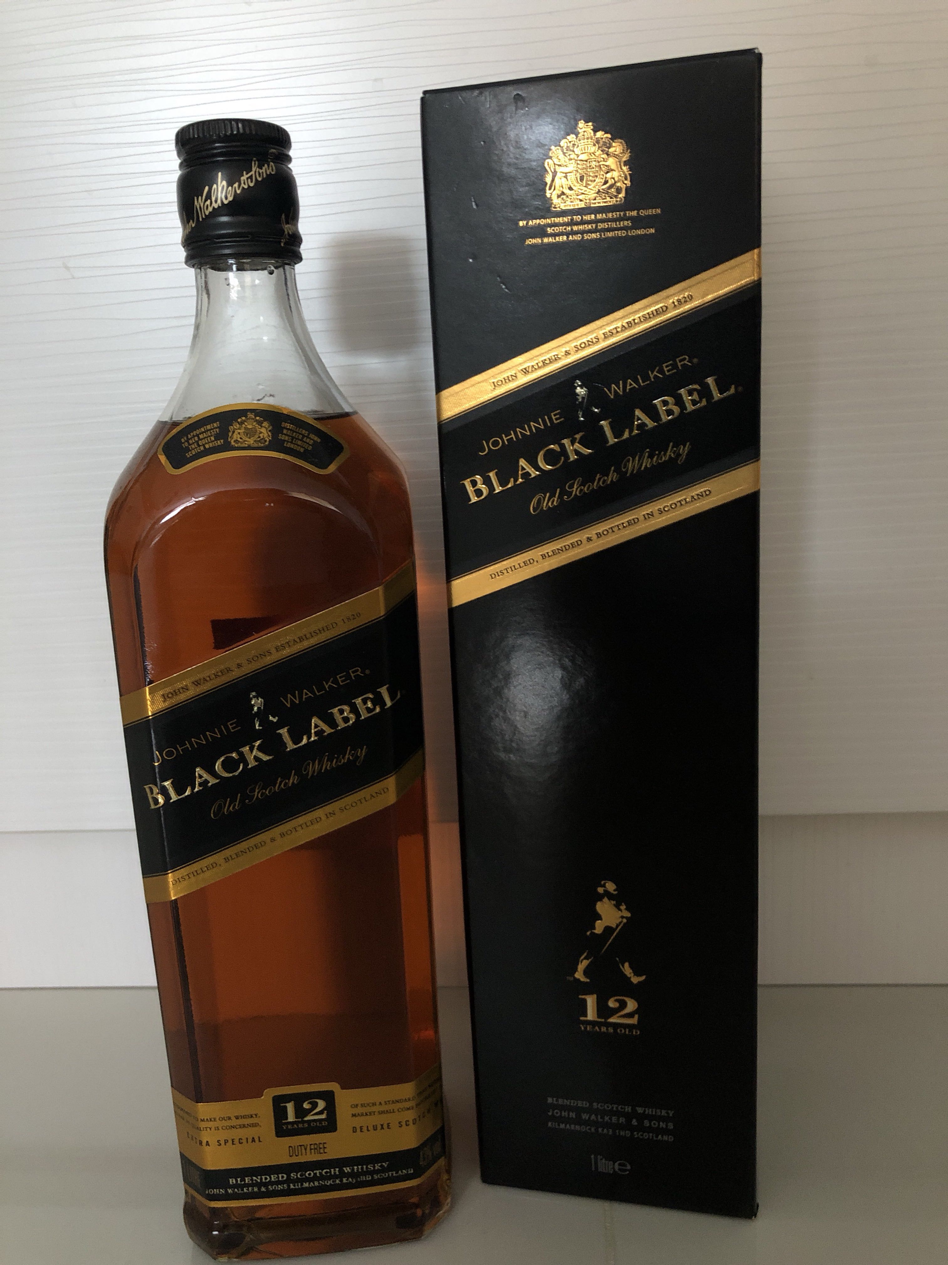 Johnnie Walker Black Label 1L, Food & Drinks, Alcoholic ...