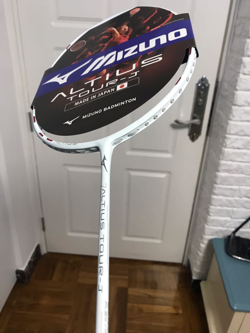 Mizuno tour j store