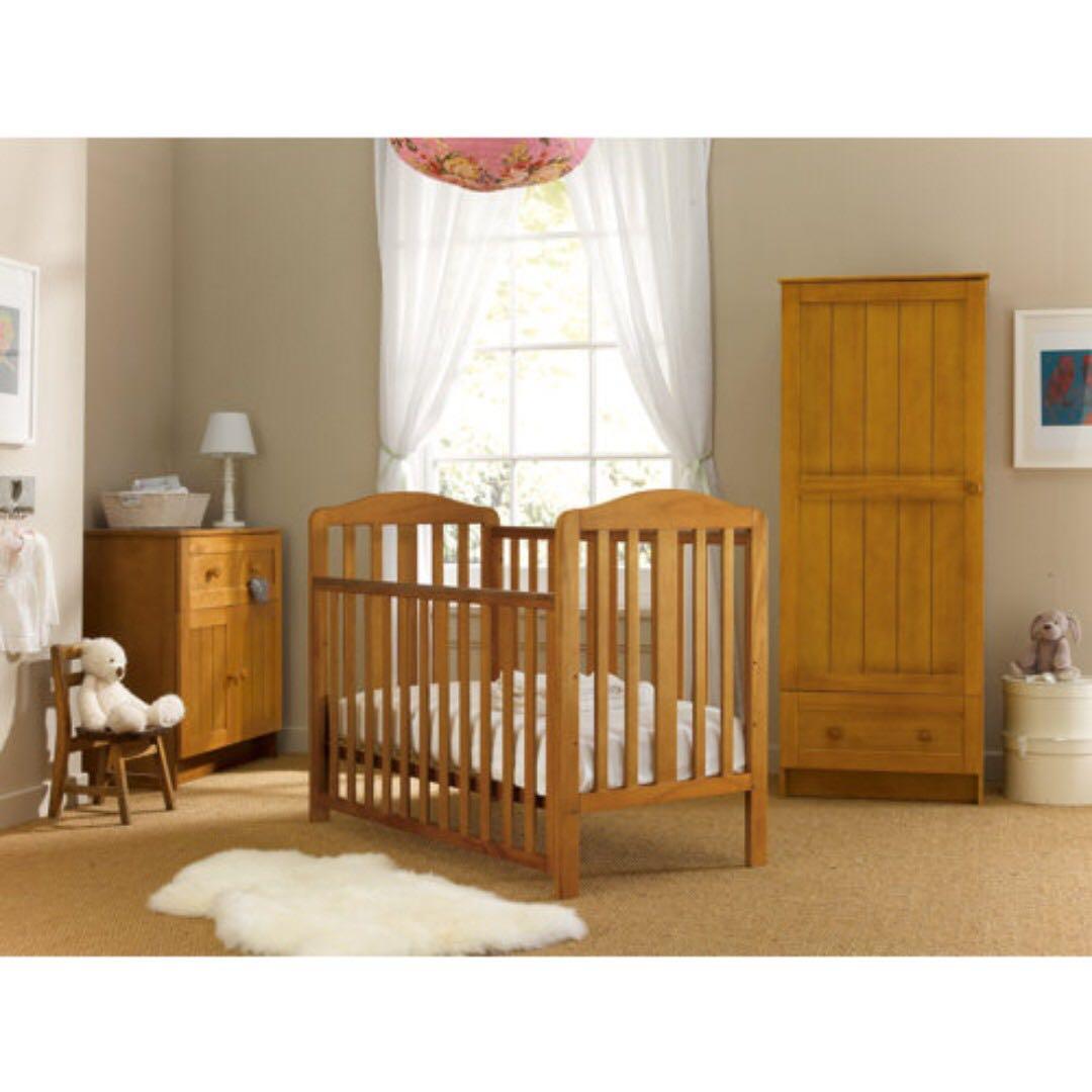 Mothercare Darlington Dropside Cot Antique, Babies & Kids, Baby