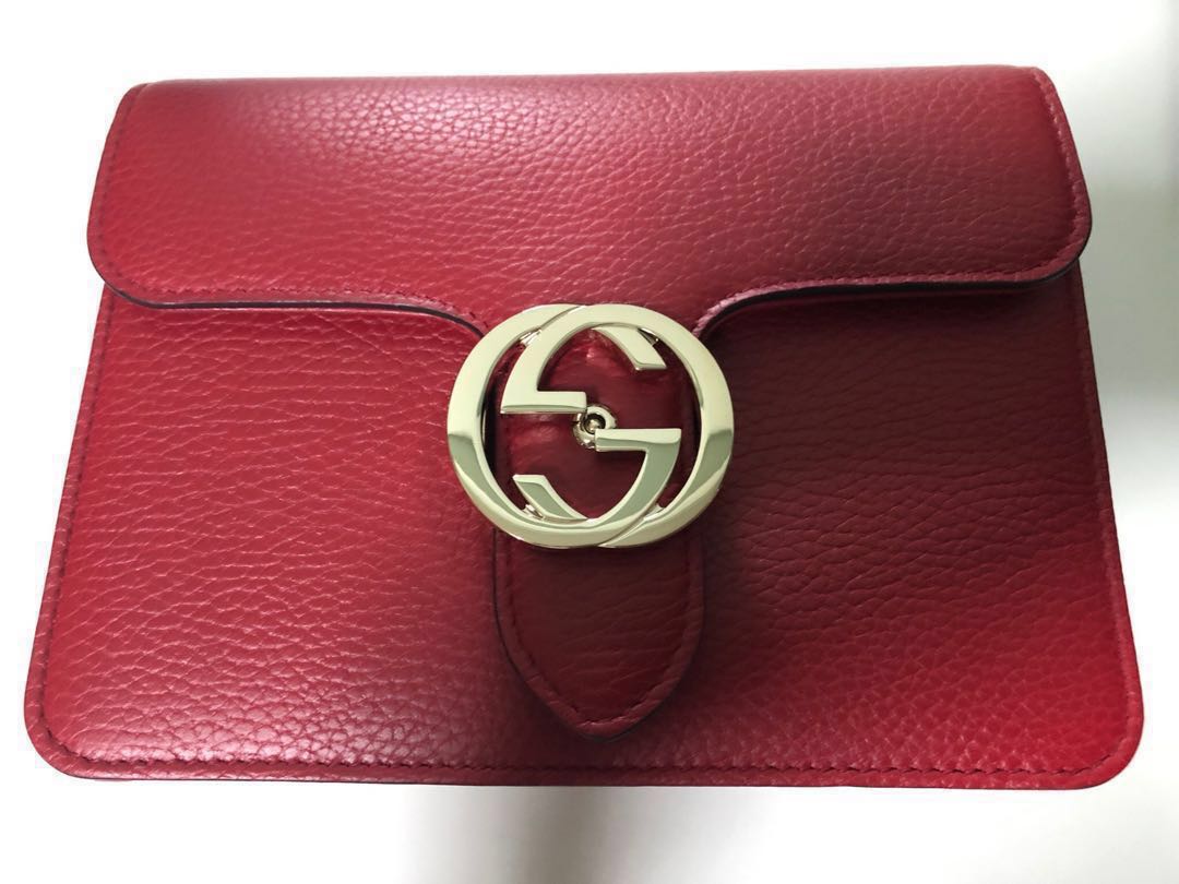gucci red sling bag