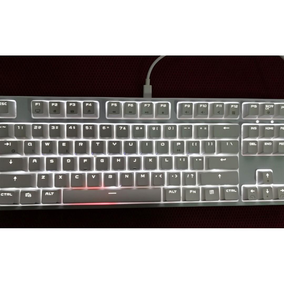 New Bluetooth Royal Kludge Rk Mechanical Gaming Keyboard White Backlight Red Smooth Linear Switches White Keycaps And Body Electronics Computer Parts Accessories On Carousell