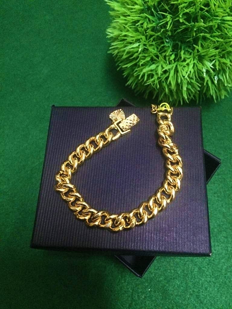 Unduh 74 Koleksi Gambar Gelang Emas Zhulian Paling Baru Gratis HD