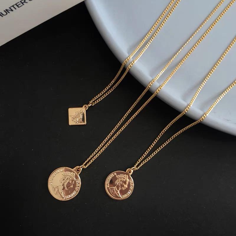 Po Gold Coin Pendant Women S Fashion Jewellery Necklaces On Carou - Gold Coin Pendant Design Po Gold Coin Pendant Women S Fashion Jewellery Necklaces On Carou - Gold Coin Pendant Design