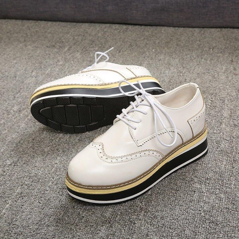 Sepatu Wanita Ala Korea Fesyen Wanita Sepatu Di Carousell