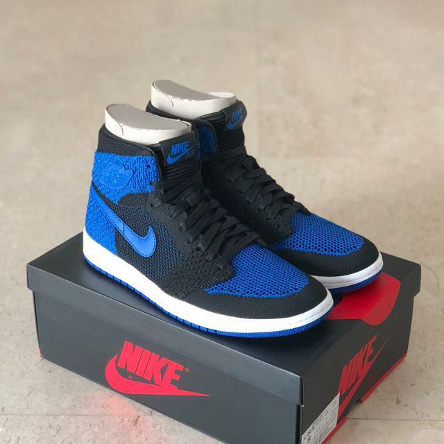 nike flyknit royal blue