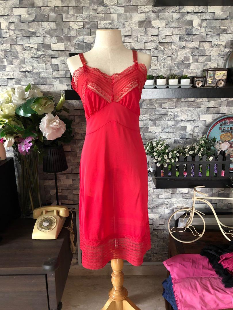 Vintage 1950s red lace and nylon dress slip, Women's Fashion, Tops