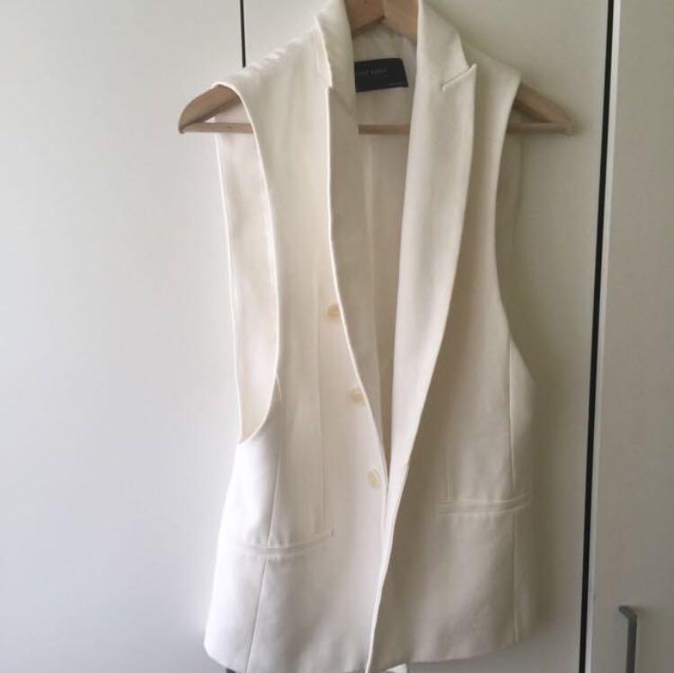 ZARA White vest, Women's Fashion 
