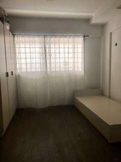 1 room rental for 1pax in Woodlands