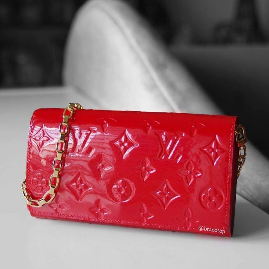 Authentic Louis Vuitton Red Vernis Sarah Chain Wallet LV, Luxury, Bags &  Wallets on Carousell