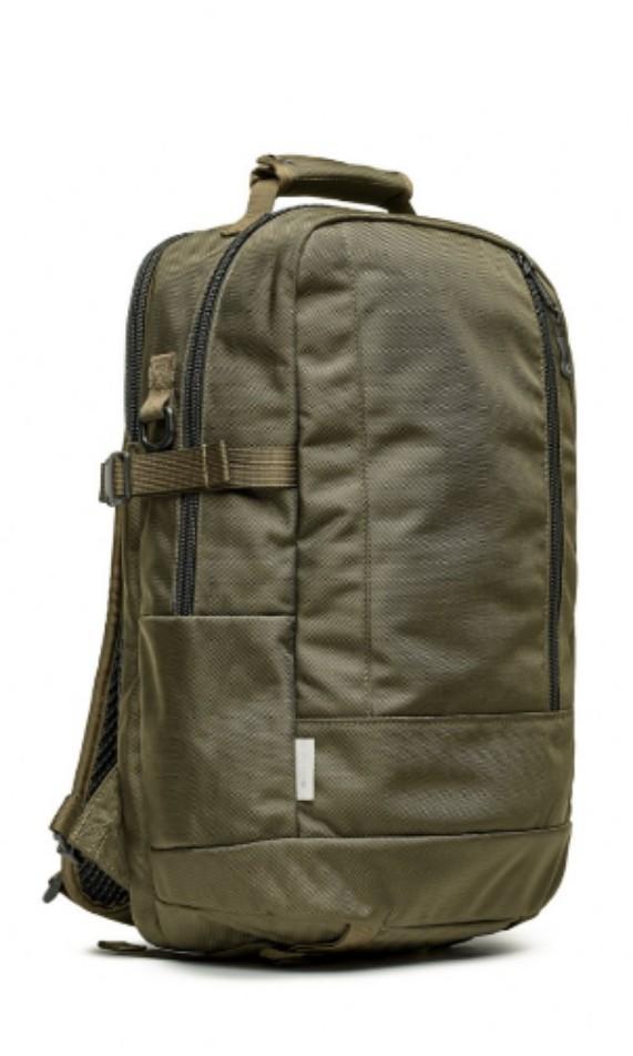 BRAND NEW Dsptch 22L Daypack bag in Moss Green Men s Fashion Bags Backpacks on Carousell