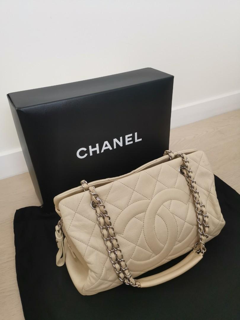 Chanel cream tote bag store