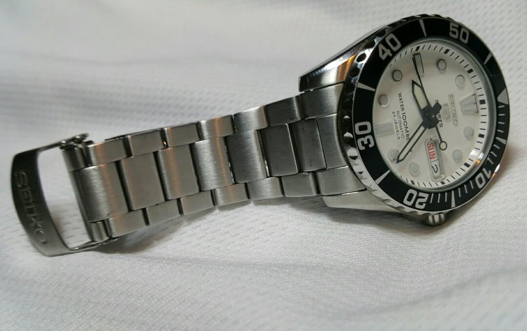 Discontinued Seiko 5 SNZF23K1 mini urchin 38mm rare Mobile