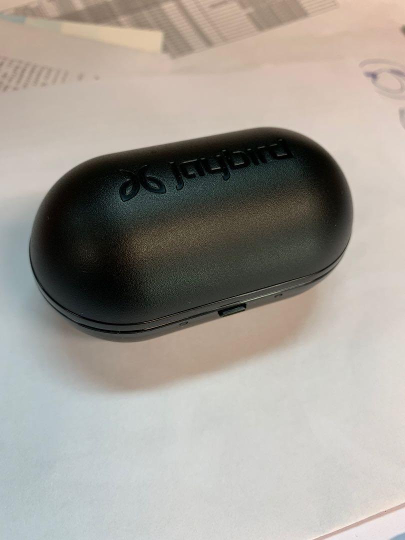 jaybird run charging case