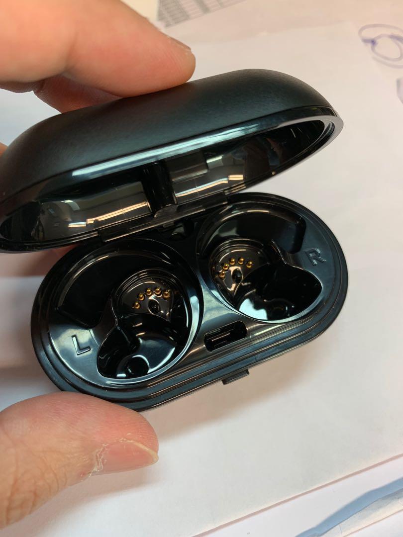 Jaybird run xt shop charging case