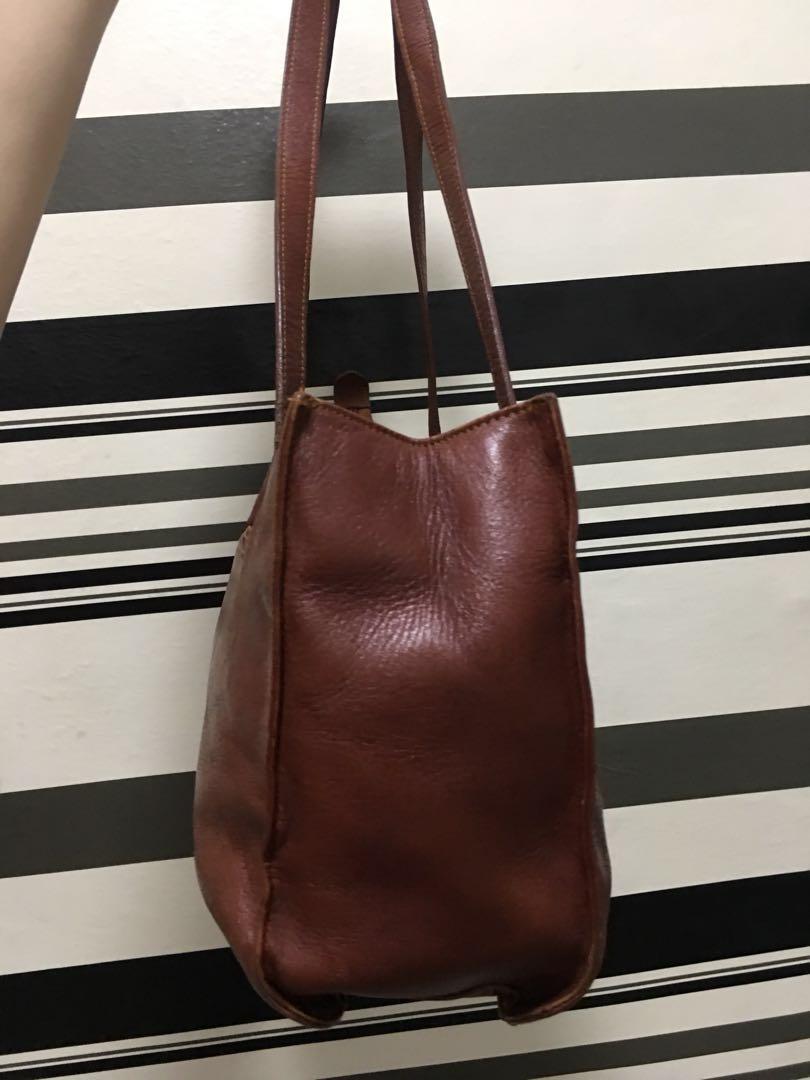 Nicole Christian on Carousell