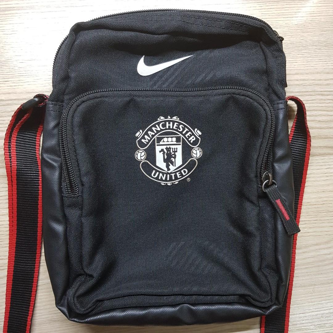 Nike X Manchester United Sling Bag Men S Fashion Bags Wallets Sling Bags On Carousell