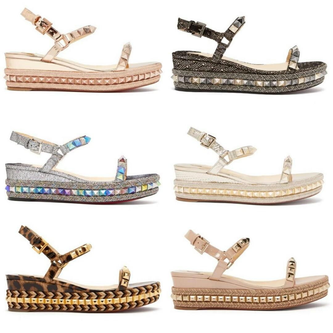 Louboutin pyraclou gold store