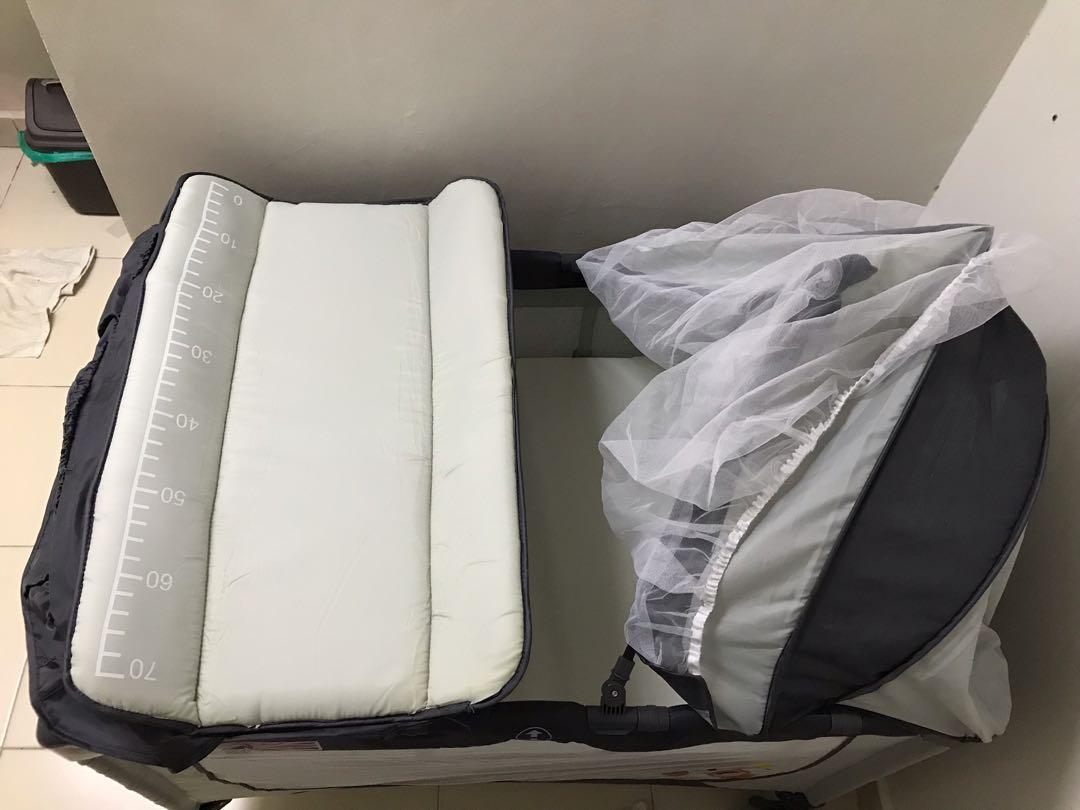 Portable infant baby cot playpen travel bed with side slide door, Babies & Kids, Baby Nursery