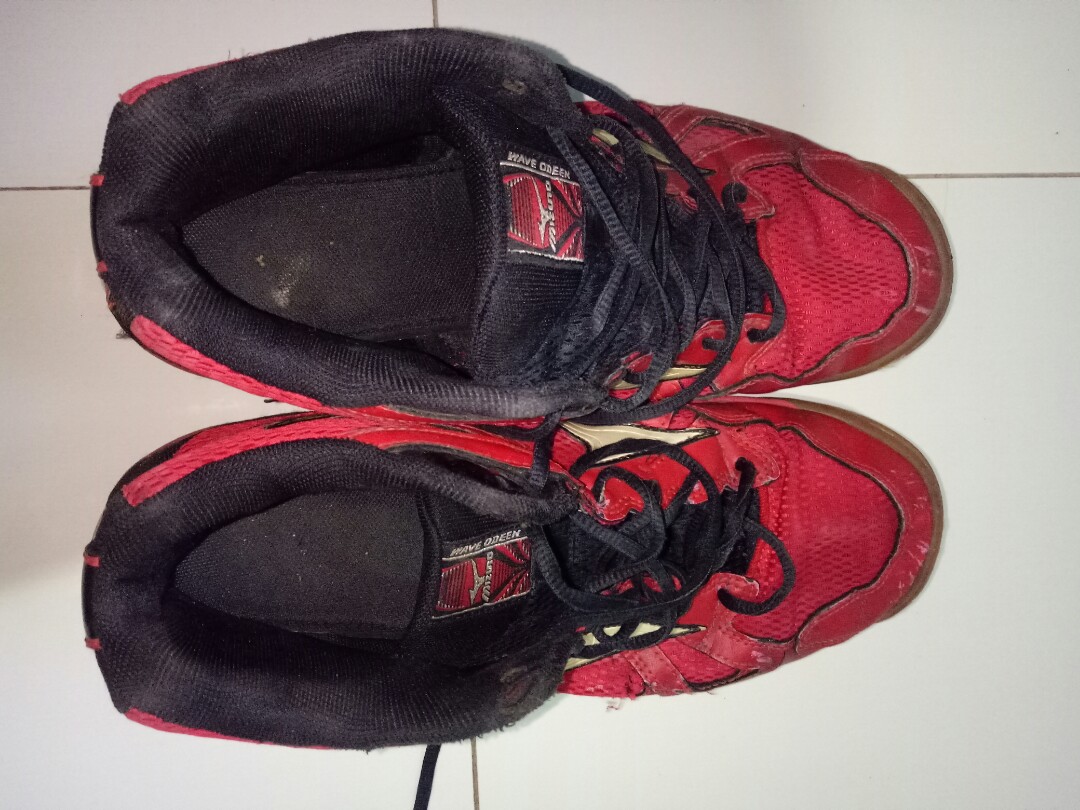 Running Volleyball Shoes by Mizuno Fesyen Wanita Sepatu di Carousell