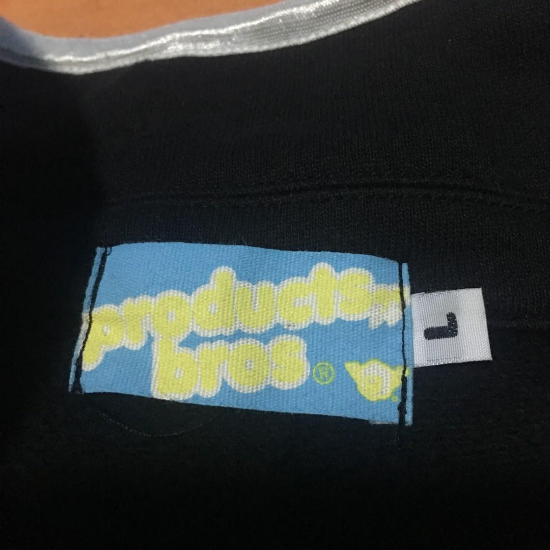 Sanrio Cardigan (Category: Others Tops) located in Manila. Submitted by urbanselectionph (Listing ID 217616568, Image 3). Description: Sanrio cardigan Authentic Size Large W 21 L 28.