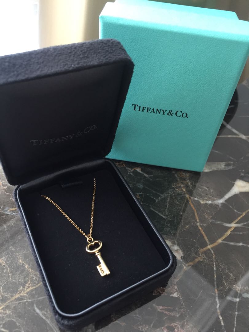 Tiffany mini key necklace hot sale
