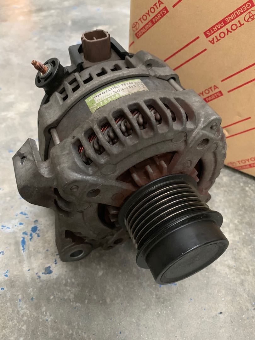 Toyota hilux alternator, Auto Accessories on Carousell