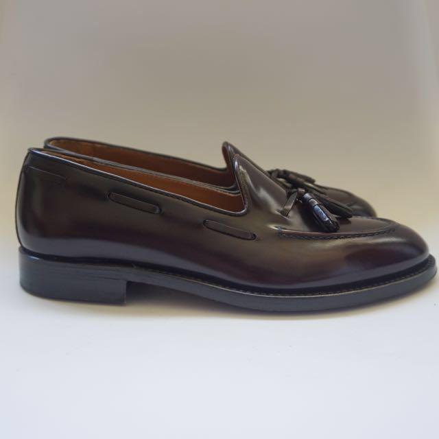 Velasca Tassel Loafers Burgundy, Men's Fashion, Footwear on Carousell