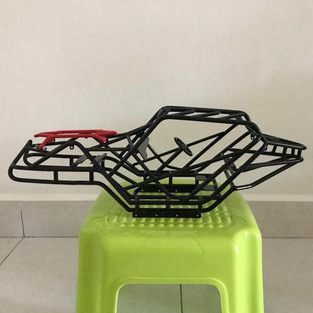 axial wraith metal chassis