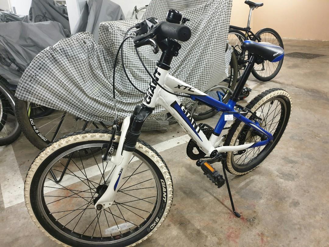 Giant xtc 4.5 mountain bike hot sale